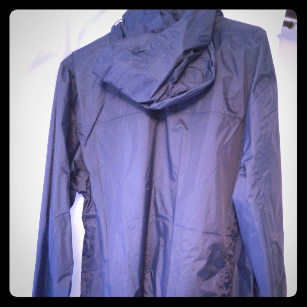 Columbia watertight II omni tech rain coat